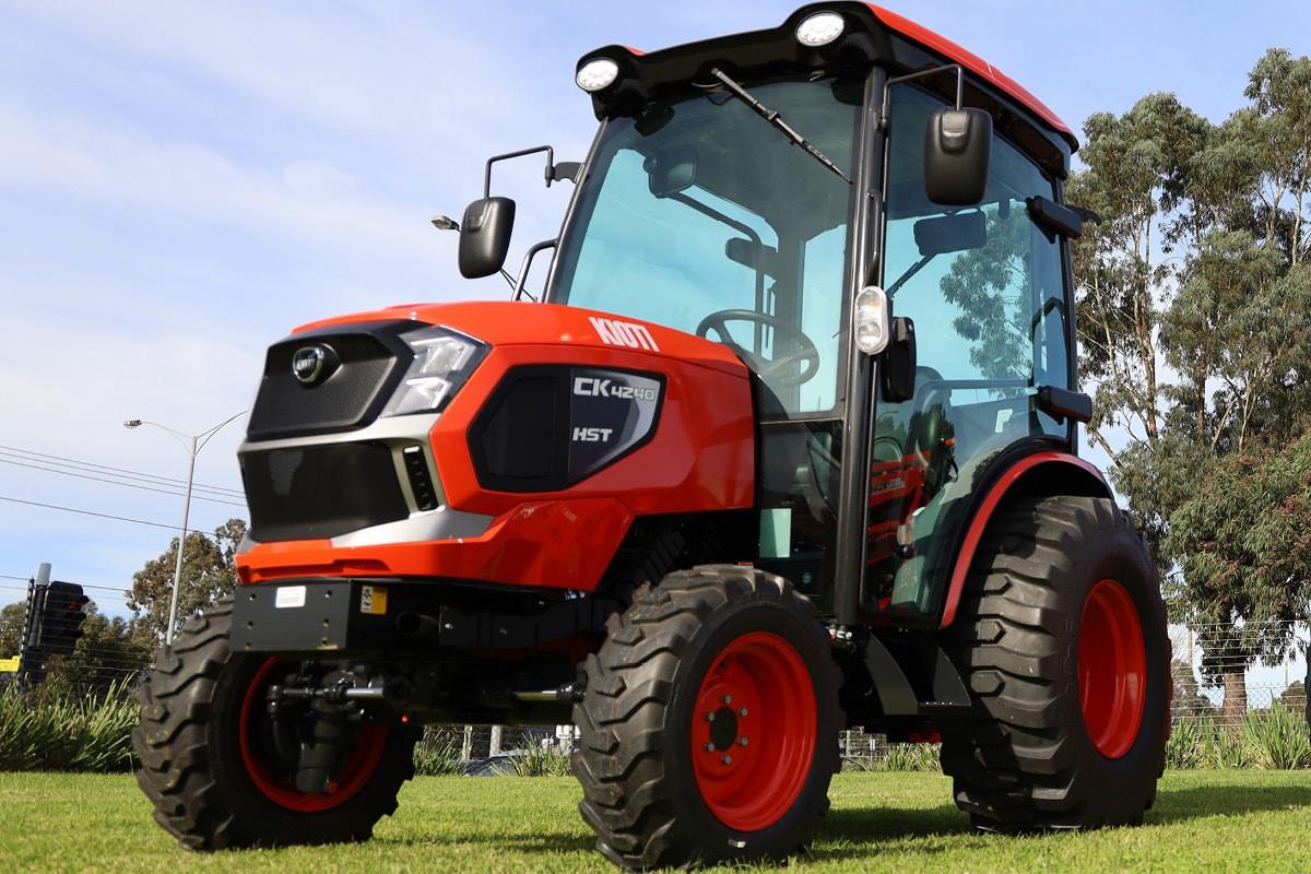 Kioti CK4240 (CAB) Compact Tractors